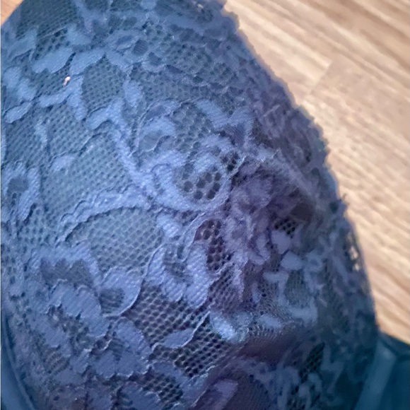 Skims fits everybody lace t-shirt Black Underwire Bra Women's Intimates 34d NWT - Picture 4 of 4